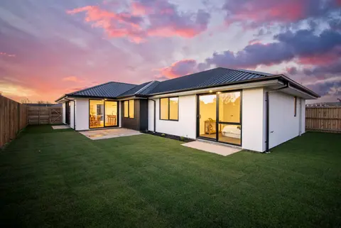 20 Glovers Road — image 7