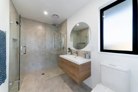 20 Glovers Road — image 34
